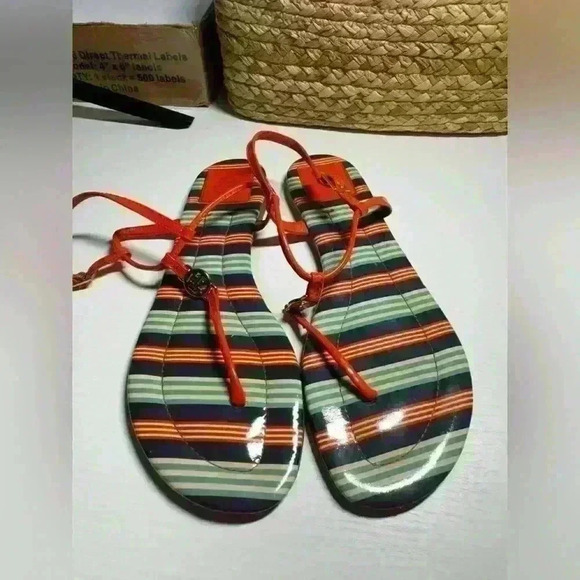 Tory Burch Emmy thong sandals - Picture 8 of 8